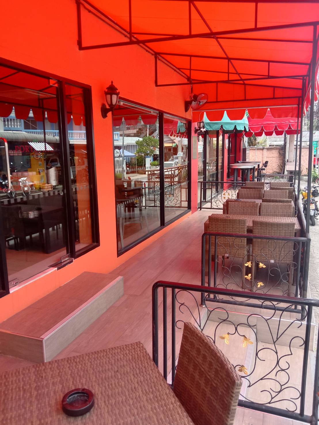 Portofino pizza & pasta pattaya, terras