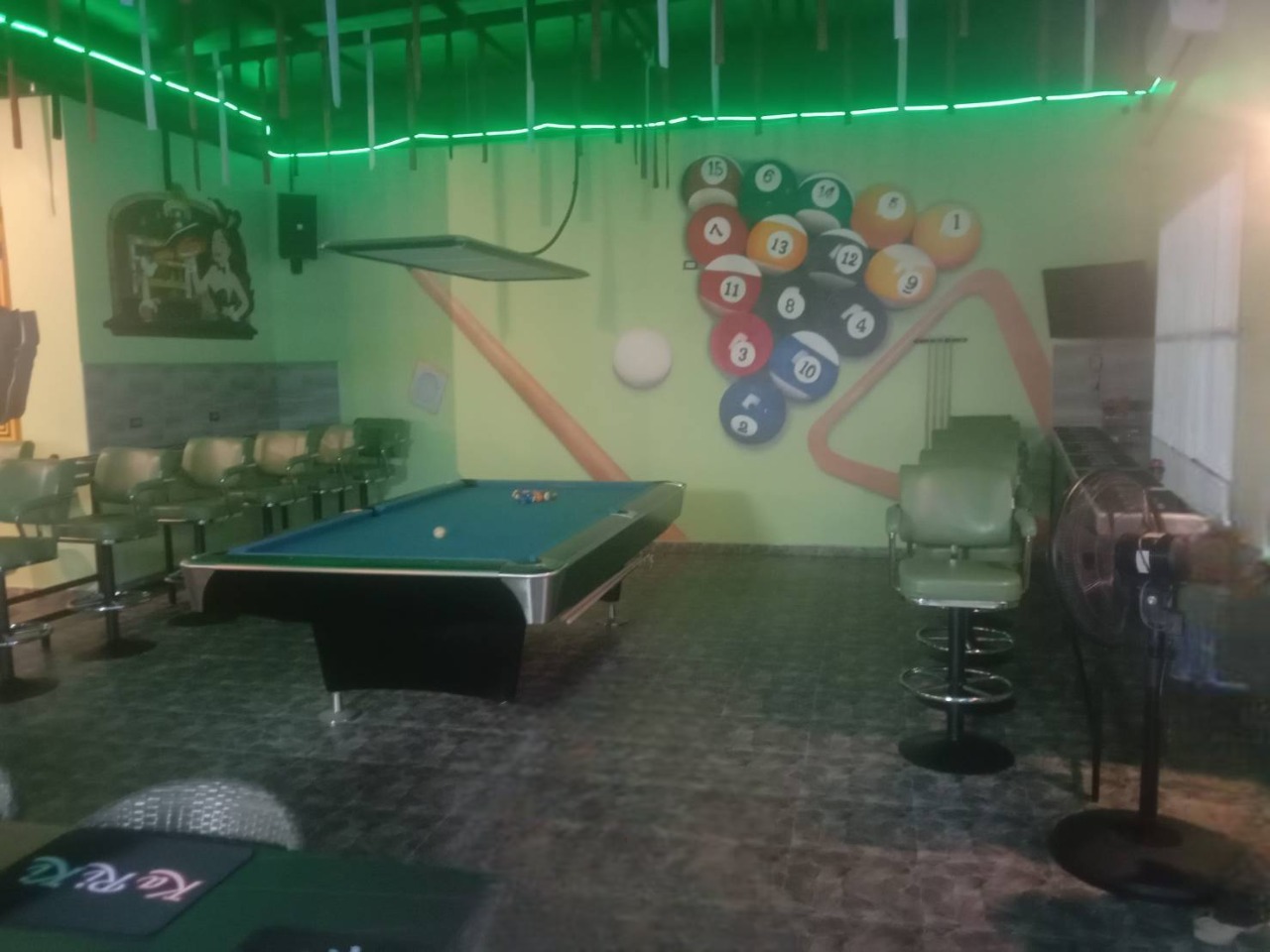 KA RI KI sports bar, pool billiarts