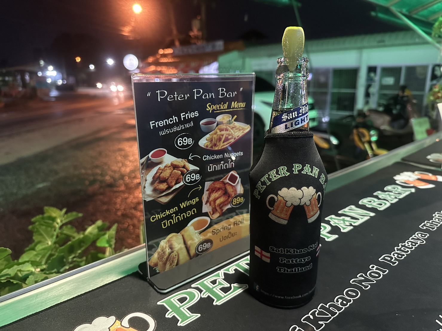 peter pan bar pattaya dark side, menucard