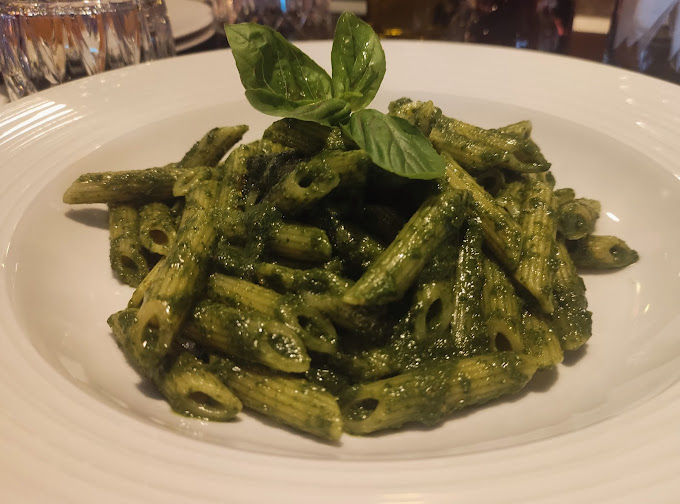 Osteria Sendi, Italian restaurant in Pattaya, soi Bong Koch, Sendi's pesto