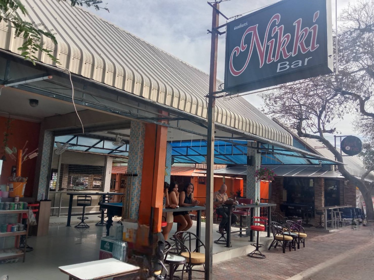 Nikki bar in Rhompho Pattaya, frontside