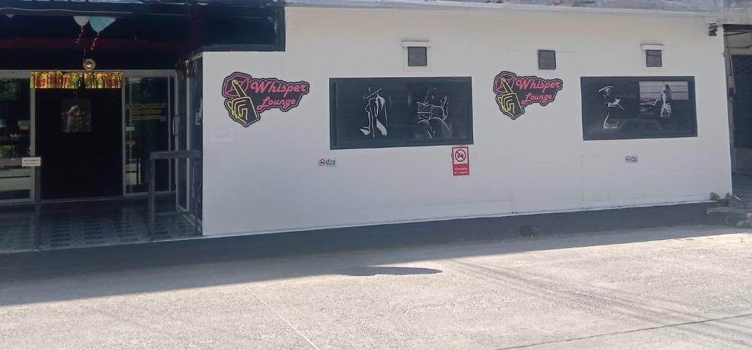 Wisper Lounge gentlemen's club Pattaya, dark side, entranche