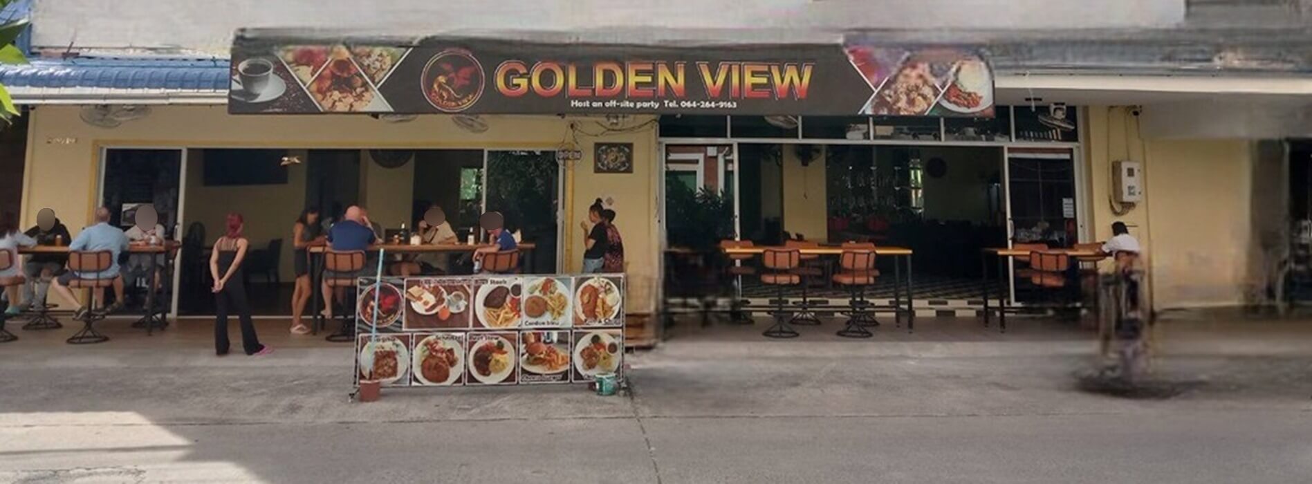 Golden view, guesthouse, restaurant and bar in Jomtien Pattaya, frontview