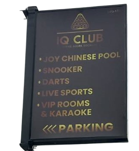 IQ Club, poolhall Pattaya,  chinese pool, darts, karaoke, live sports